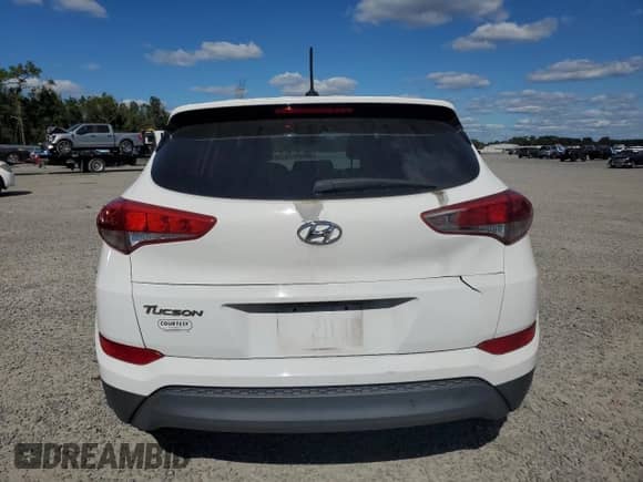 2017 Hyundai Tucson SE с VIN KM8J23A4XHU402674, выставлен на аукционе Copart как лот 86790075 с пробегом 86 968 миль миль и Списание • Salvage title. История ставок и продаж доступна на DreamBid. Изображение 6.