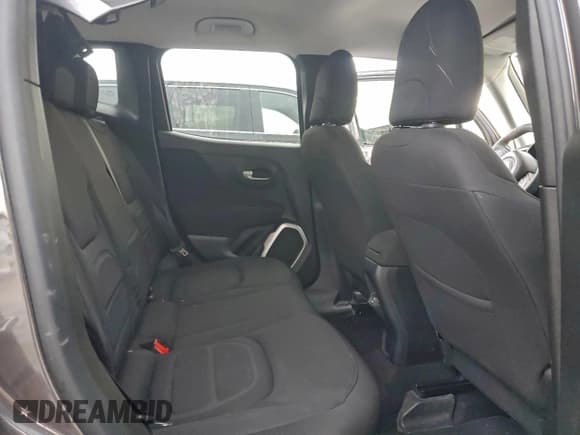 ✅ 2018 Jeep Renegade Latitude • VIN: ZACCJABB0JPH78972 • Lot: 95504015. Listed on Copart with 64,921 mi. Free auction sales archive from the USA and detailed vehicle history report at DreamBid. Image 11.