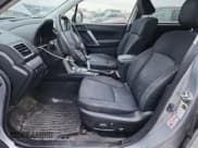 ✅ 2018 Subaru Forester Premium • VIN: JF2SJAEC6JH438198 • Lot: 90787435. Wystawiony na Copart z przebiegiem 165 098 mil. Bezpłatny archiwum sprzedaży aukcyjnych z USA i szczegółowy raport historii pojazdu na DreamBid. Zdjęcie 7.