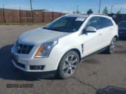 ✅ 2012 Cadillac SRX Performance Collection • VIN: 3GYFNEE30CS652829 • Lot: 42156961. Wystawiony na IAAI z przebiegiem 106 473 mil. Bezpłatny archiwum sprzedaży aukcyjnych z USA i szczegółowy raport historii pojazdu na DreamBid. Zdjęcie 2.