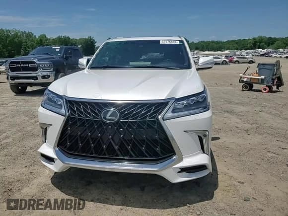 ✅ 2020 Lexus LX 570 • VIN: JTJDY7AX3L4320650 • Lot: 57576655. Listed on Copart with 82,762 mi. Free auction sales archive from the USA and detailed vehicle history report at DreamBid. Image 14.