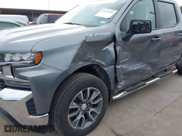 2022 Chevrolet Silverado 1500 LT z VIN 3GCPWCED9NG151593, wystawiony jako IAAI lot #42678291 z przebiegiem 56 973 mil mil oraz . Historia ofert i sprzedaży dostępna na DreamBid. Obrazek 6.