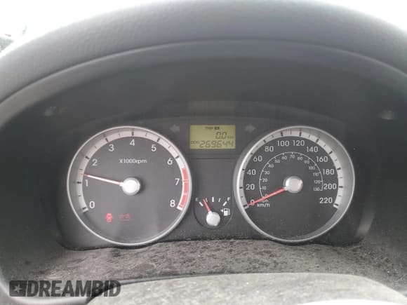 ✅ 2009 Hyundai Accent L • VIN: KMHCN45C09U389037 • Лот: 53679365. Опубликован ранее на Copart с пробегом 269 644 миль. Бесплатный доступ к архиву аукционных продаж из США и подробный отчёт об истории автомобиля на DreamBid. Изображение 9.