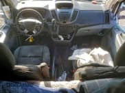 ✅ 2017 Ford Transit • VIN: 1FTBW3XM8HKB19934 • Lot: 96062195. Wystawiony na Copart z przebiegiem 902 053 mil. Bezpłatny archiwum sprzedaży aukcyjnych z USA i szczegółowy raport historii pojazdu na DreamBid. Zdjęcie 8.