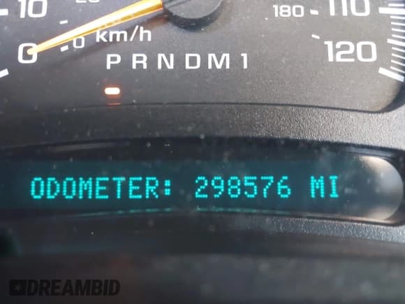 ✅ 2006 Chevrolet Silverado 2500HD LT3 • VIN: 1GCHK23D96F186182 • Лот: 42460326. Опубликован ранее на IAAI с пробегом 298 576 миль. Бесплатный доступ к архиву аукционных продаж из США и подробный отчёт об истории автомобиля на DreamBid. Изображение 16.