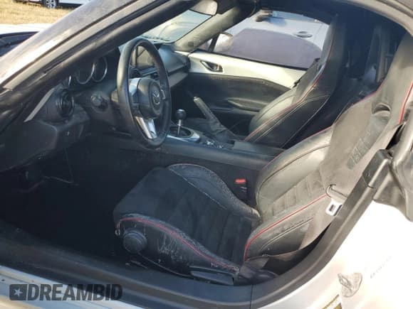 ✅ 2019 Mazda MX-5 Miata Club • VIN: JM1NDAC76K0305319 • Lot: 81431014. Wystawiony na Copart z przebiegiem Nie podano. Bezpłatny archiwum sprzedaży aukcyjnych z USA i szczegółowy raport historii pojazdu na DreamBid. Zdjęcie 7.