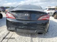 ✅ 2015 Hyundai Genesis Coupe Ultimate • VIN: KMHHU6KJ1FU122153 • Lot: 48142385. Wystawiony na Copart z przebiegiem 80 951 mil. Bezpłatny archiwum sprzedaży aukcyjnych z USA i szczegółowy raport historii pojazdu na DreamBid. Zdjęcie 6.