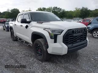 ✅ 2023 Toyota Tundra TRD Pro Hybrid • VIN: 5TFPC5DB0PX024525 • Лот: 42607022. Опубликован ранее на IAAI с пробегом 51 095 миль. Бесплатный доступ к архиву аукционных продаж из США и подробный отчёт об истории автомобиля на DreamBid. Изображение 1.