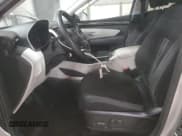 ✅ 2024 Hyundai Tucson SEL • VIN: 5NMJB3DE4RH296059 • Lot: 79879714. Wystawiony na Copart z przebiegiem 38 268 mil. Bezpłatny archiwum sprzedaży aukcyjnych z USA i szczegółowy raport historii pojazdu na DreamBid. Zdjęcie 7.