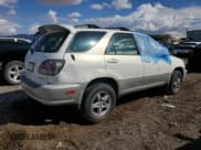 ✅ 2003 Lexus RX 300 • VIN: JTJGF10U430162155 • Лот: 68600455. Опубликован ранее на Copart с пробегом Не указан. Бесплатный доступ к архиву аукционных продаж из США и подробный отчёт об истории автомобиля на DreamBid. Изображение 3.