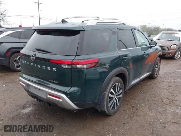 ✅ 2024 Nissan Pathfinder Platinum • VIN: 5N1DR3DG3RC295571 • Лот: 43517643. Опубликован ранее на IAAI с пробегом 9 924 миль. Бесплатный доступ к архиву аукционных продаж из США и подробный отчёт об истории автомобиля на DreamBid. Изображение 4.