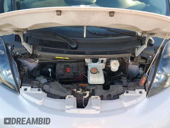 ✅ 2016 Mitsubishi i-MiEV ES • VIN: JA3215H42GU000285 • Лот: 88545675. Опубликован ранее на Copart с пробегом 35 158 миль. Бесплатный доступ к архиву аукционных продаж из США и подробный отчёт об истории автомобиля на DreamBid. Изображение 11.