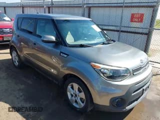 ✅ 2019 Kia Soul • VIN: KNDJN2A26K7658479 • Lot: 43117107. Wystawiony na IAAI z przebiegiem 83 559 mil. Bezpłatny archiwum sprzedaży aukcyjnych z USA i szczegółowy raport historii pojazdu na DreamBid. Zdjęcie 1.