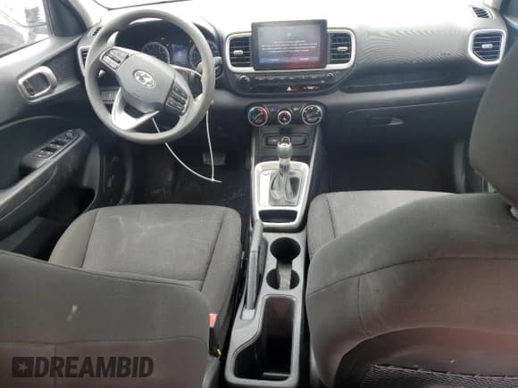 ✅ 2022 Hyundai Venue SE • VIN: KMHRB8A35NU199793 • Lot: 57082885. Listed on Copart with 74,940 mi. Free auction sales archive from the USA and detailed vehicle history report at DreamBid. Image 8.