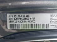 ✅ 2022 Ram 1500 Tradesman • VIN: 3C6RR6KG6NG210767 • Lot: 43426762. Wystawiony na IAAI z przebiegiem 18 317 mil. Bezpłatny archiwum sprzedaży aukcyjnych z USA i szczegółowy raport historii pojazdu na DreamBid. Zdjęcie 9.