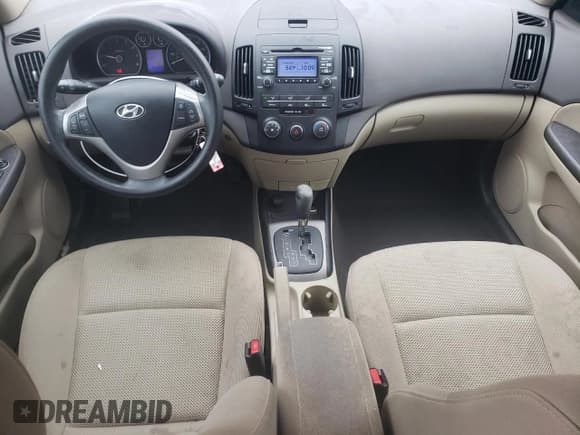 ✅ 2012 Hyundai Elantra SE • VIN: KMHDC8AE0CU143007 • Lot: 90085315. Listed on Copart with 69,369 mi. Free auction sales archive from the USA and detailed vehicle history report at DreamBid. Image 8.