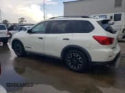 ✅ 2020 Nissan Pathfinder SV • VIN: 5N1DR2BN2LC626708 • Lot: 67989835. Wystawiony na Copart z przebiegiem 67 618 mil. Bezpłatny archiwum sprzedaży aukcyjnych z USA i szczegółowy raport historii pojazdu na DreamBid. Zdjęcie 2.