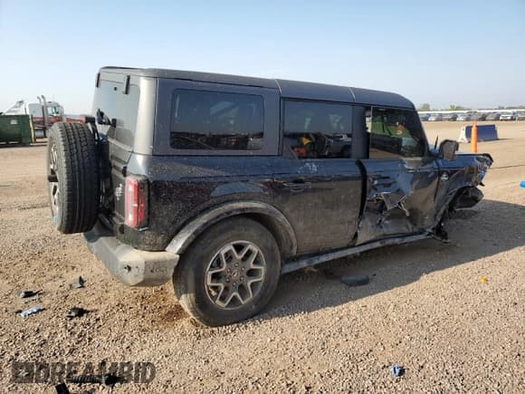 ✅ 2024 Ford Bronco Outer Banks • VIN: 1FMEE8BP3RLA04180 • Lot: 71631395. Listed on Copart with 24,746 mi. Free auction sales archive from the USA and detailed vehicle history report at DreamBid. Image 3.