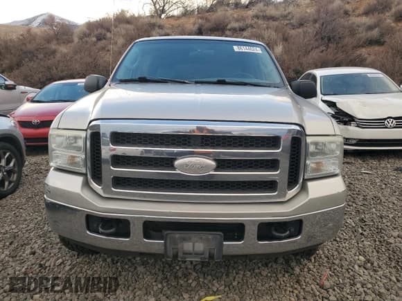 ✅ 2005 Ford Excursion Special Serv • VIN: 1FMNU41S75EB52834 • Лот: 86144624. Опубликован ранее на Copart с пробегом 246 772 миль. Бесплатный доступ к архиву аукционных продаж из США и подробный отчёт об истории автомобиля на DreamBid. Изображение 5.