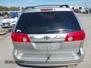 ✅ 2009 Toyota Sienna XLE • VIN: 5TDZK22CX9S231762 • Lot: 43496416. Listed on IAAI with 236,603 mi. Free auction sales archive from the USA and detailed vehicle history report at DreamBid. Image 16.