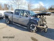 ✅ 2007 Chevrolet Silverado 2500HD LTZ • VIN: 1GCHK23677F513035 • Lot: 43150135. Wystawiony na Copart z przebiegiem Nie podano. Bezpłatny archiwum sprzedaży aukcyjnych z USA i szczegółowy raport historii pojazdu na DreamBid. Zdjęcie 4.