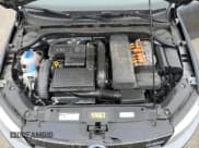 ✅ 2013 Volkswagen Jetta Hybrid SEL Premium • VIN: 3VW637AJXDM294119 • Лот: 86389244. Опубликован ранее на Copart с пробегом 118 058 миль. Бесплатный доступ к архиву аукционных продаж из США и подробный отчёт об истории автомобиля на DreamBid. Изображение 11.