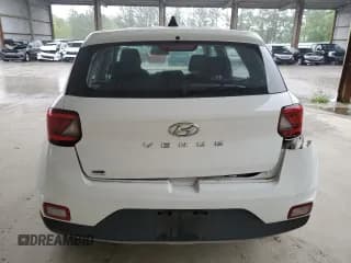 ✅ 2021 Hyundai Venue SE • VIN: KMHRB8A33MU103366 • Lot: 51933705. Listed on Copart with 80,800 mi. Free auction sales archive from the USA and detailed vehicle history report at DreamBid. Image 6.