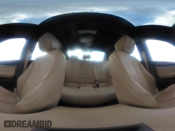 ✅ 2018 BMW 3 Series 330i xDrive • VIN: WBA8D9C56JA616216 • Lot: 43522308. Listed on IAAI with 31,442 mi. Free auction sales archive from the USA and detailed vehicle history report at DreamBid. Image 20.