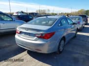 ✅ 2011 Hyundai Sonata GLS • VIN: 5NPEB4AC2BH056639 • Лот: 43538133. Опубликован ранее на IAAI с пробегом 237 580 миль. Бесплатный доступ к архиву аукционных продаж из США и подробный отчёт об истории автомобиля на DreamBid. Изображение 4.