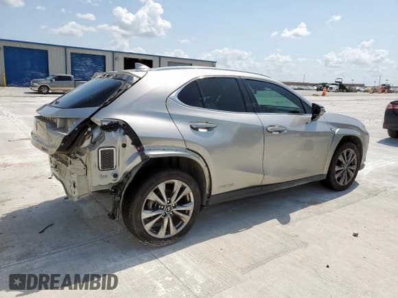 ✅ 2022 Lexus UX 250h F Sport • VIN: JTHR9JBH1N2057419 • Лот: 61190715. Опубликован ранее на Copart с пробегом 60 401 миль. Бесплатный доступ к архиву аукционных продаж из США и подробный отчёт об истории автомобиля на DreamBid. Изображение 3.