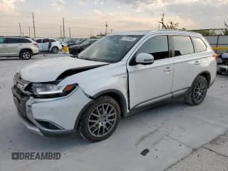 ✅ 2018 Mitsubishi Outlander GT • VIN: JA4JZ4AX9JZ051310 • Лот: 81610545. Опубликован ранее на Copart с пробегом 145 418 миль. Бесплатный доступ к архиву аукционных продаж из США и подробный отчёт об истории автомобиля на DreamBid. Изображение 1.