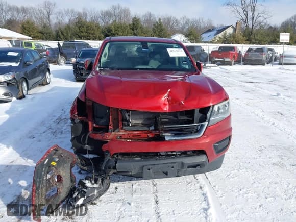 ✅ 2016 Chevrolet Colorado 2WD WT • VIN: 1GCGSBEA9G1120809 • Lot: 41569619. Listed on IAAI with 215,684 mi. Free auction sales archive from the USA and detailed vehicle history report at DreamBid. Image 12.
