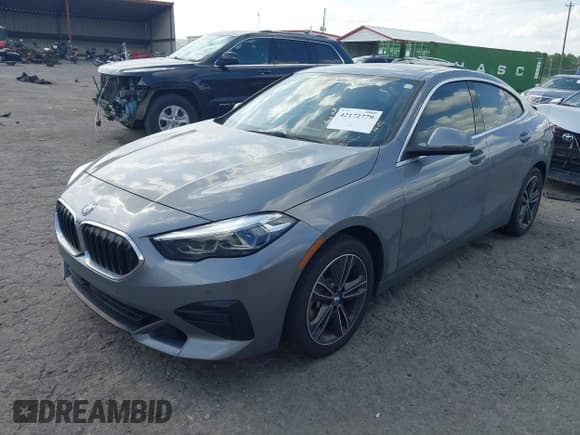 ✅ 2022 BMW 2 Series 228i • VIN: WBA53AK04N7L41428 • Lot: 42172779. Wystawiony na IAAI z przebiegiem 39 241 mil. Bezpłatny archiwum sprzedaży aukcyjnych z USA i szczegółowy raport historii pojazdu na DreamBid. Zdjęcie 17.