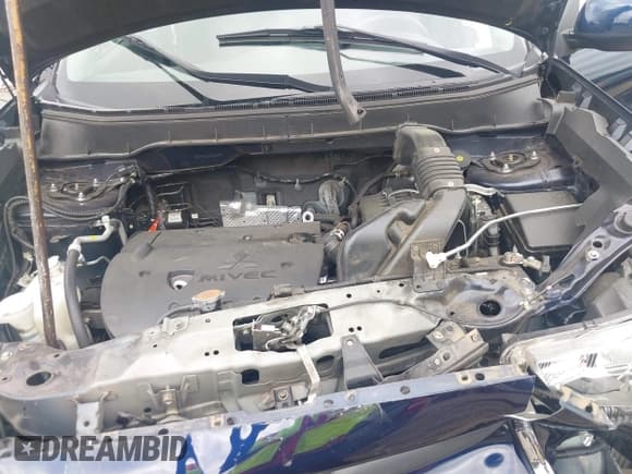 ✅ 2012 Mitsubishi Outlander SE • VIN: JA4AP4AU8CZ000699 • Lot: 42865683. Listed on IAAI with 100,644 mi. Free auction sales archive from the USA and detailed vehicle history report at DreamBid. Image 10.