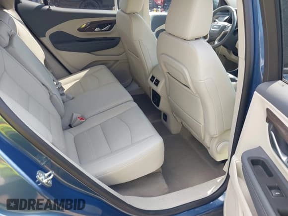 ✅ 2024 GMC Terrain Denali • VIN: 3GKALXEGXRL144332 • Lot: 42737447. Listed on IAAI with 43,124 mi. Free auction sales archive from the USA and detailed vehicle history report at DreamBid. Image 8.