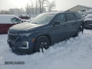 ✅ 2022 Chevrolet Traverse LS • VIN: 1GNEVFKW4NJ112207 • Lot: 47103345. Wystawiony na Copart z przebiegiem 14 666 mil. Bezpłatny archiwum sprzedaży aukcyjnych z USA i szczegółowy raport historii pojazdu na DreamBid. Zdjęcie 1.