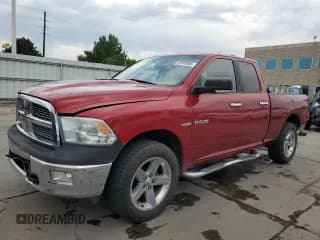 ✅ 2010 Dodge 1500 ST • VIN: 1D7RV1GT1AS144151 • Lot: 67855885. Wystawiony na Copart z przebiegiem 159 267 mil. Bezpłatny archiwum sprzedaży aukcyjnych z USA i szczegółowy raport historii pojazdu na DreamBid. Zdjęcie 1.
