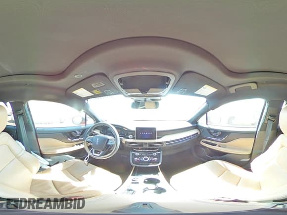 ✅ 2020 Lincoln Corsair Reserve • VIN: 5LMCJ2D91LUL16656 • Lot: 51786603. Wystawiony na Copart z przebiegiem 32 745 mil. Bezpłatny archiwum sprzedaży aukcyjnych z USA i szczegółowy raport historii pojazdu na DreamBid. Zdjęcie 13.