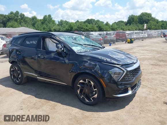 ✅ 2024 Kia Sportage SX-Prestige • VIN: 5XYK5CDF3RG223649 • Lot: 42650727. Listed on IAAI with 7,526 mi. Free auction sales archive from the USA and detailed vehicle history report at DreamBid. Image 1.