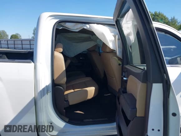 ✅ 2017 GMC Sierra 1500 Denali • VIN: 3GTU2PEJ0HG147836 • Lot: 43410221. Listed on IAAI with 98,619 mi. Free auction sales archive from the USA and detailed vehicle history report at DreamBid. Image 8.
