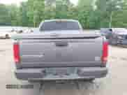 2003 Dodge 1500 ST z VIN 1D7HA18D53S347514, wystawiony jako IAAI lot #42099051 z przebiegiem 173 000 mil mil oraz . Historia ofert i sprzedaży dostępna na DreamBid. Obrazek 17.