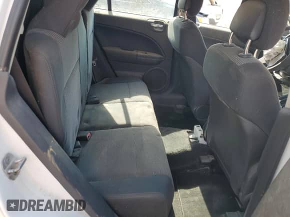 2011 Dodge Caliber Heat z VIN 1B3CB5HAXBD108432, wystawiony jako Copart lot #65934884 z przebiegiem Nie podano mil oraz Szkoda całkowita • Salvage title. Historia ofert i sprzedaży dostępna na DreamBid. Obrazek 10.