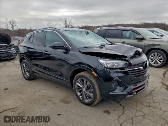 ✅ 2020 Buick Encore GX Select • VIN: KL4MMESL8LB133196 • Lot: 93845835. Wystawiony na Copart z przebiegiem 46 099 mil. Bezpłatny archiwum sprzedaży aukcyjnych z USA i szczegółowy raport historii pojazdu na DreamBid. Zdjęcie 4.