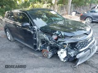 ✅ 2023 Kia Sorento LX • VIN: 5XYRG4LC5PG175624 • Лот: 42740712. Опубликован ранее на IAAI с пробегом 53 342 миль. Бесплатный доступ к архиву аукционных продаж из США и подробный отчёт об истории автомобиля на DreamBid. Изображение 1.