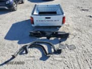 ✅ 2024 Chevrolet Colorado 4WD Z71 • VIN: 1GCPTDEK8R1247586 • Лот: 86995805. Опубликован ранее на Copart с пробегом 20 516 миль. Бесплатный доступ к архиву аукционных продаж из США и подробный отчёт об истории автомобиля на DreamBid. Изображение 12.