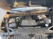 ✅ 2019 Chevrolet Silverado 1500 Custom • VIN: 3GCUYBEF0KG700103 • Lot: 78824654. Wystawiony na Copart z przebiegiem 69 011 mil. Bezpłatny archiwum sprzedaży aukcyjnych z USA i szczegółowy raport historii pojazdu na DreamBid. Zdjęcie 11.