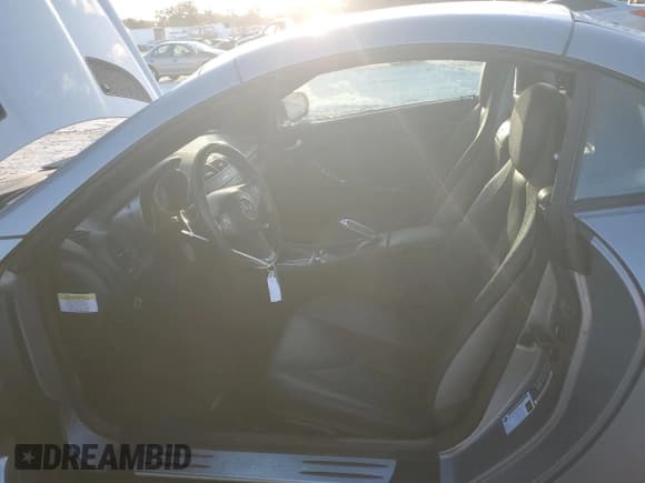 ✅ 2009 Mercedes-Benz SLK 350 • VIN: WDBWK58F19F191589 • Lot: 75384764. Listed on Copart with 151,445 mi. Free auction sales archive from the USA and detailed vehicle history report at DreamBid. Image 7.