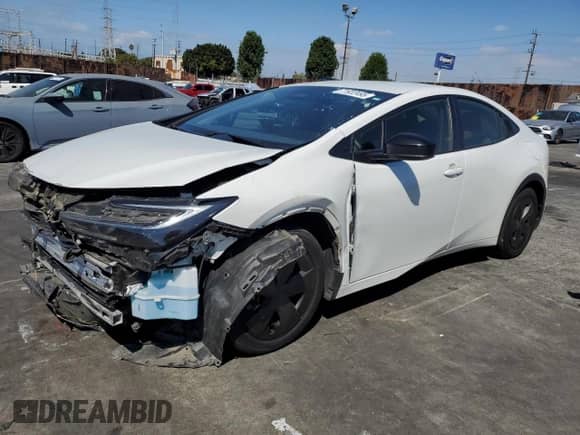 2024 Toyota Prius LE with VIN JTDACAAU6R3017044, listed as a Copart auction lot 71922495 with 35,691 mi miles and Salvage title. Bid and sale history available at DreamBid. Image 1.