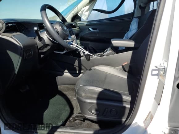 ✅ 2023 Hyundai Tucson N Line • VIN: KM8JF3AE1PU254880 • Lot: 50400225. Wystawiony na Copart z przebiegiem 23 557 mil. Bezpłatny archiwum sprzedaży aukcyjnych z USA i szczegółowy raport historii pojazdu na DreamBid. Zdjęcie 7.