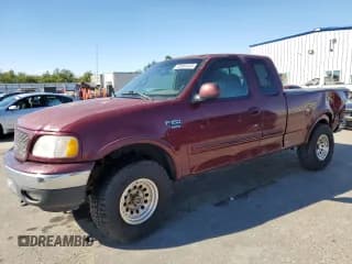 ✅ 1999 Ford F-150 XL • VIN: 1FTRX18L4XKC15161 • Lot: 86865525. Wystawiony na Copart z przebiegiem Nie podano. Bezpłatny archiwum sprzedaży aukcyjnych z USA i szczegółowy raport historii pojazdu na DreamBid. Zdjęcie 1.